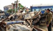 Toll mounts to 146 in Indore-Patna Express derailment