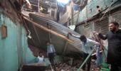 6 killed in building collapse in Mumbai