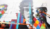 'Nobel for Dylan an insult to all great writers'