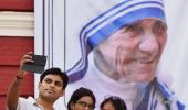 Selfies, posters and songs: India celebrates Saint Teresa