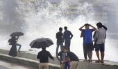 PHOTOS: Cyclone Ockhi-driven rain drenches Mumbai