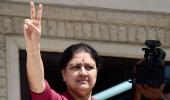 EC asks Sasikala to explain her elevation as AIADMK's general secretary