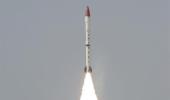 Pakistan tests 2,200 km-range Ababeel missile