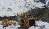 Fresh avalanches hit J&K, toll over 20