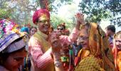 PHOTOS: How netas celebrated Holi