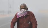 Toxic smog continues to chokes Delhi