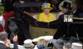 British Queen Elizabeth gets pay rise