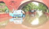 Waterlogging, traffic snarls after heavy rains in Delhi