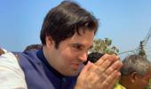 Mr Varun Gandhi, please pay your Rs 38,000 phone bill