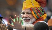 PM continues turban tradition for I-Day