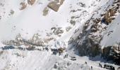 10 feared dead in Khardung La avalanche