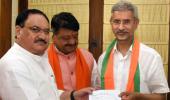 BJP fields Jaishankar from Guj after he joins party