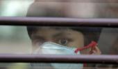 Delhi residents 'feeling suffocated' due to bad air