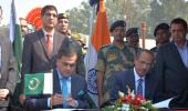 India, Pak sign kartarpur corridor agreement