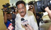 5 Independent MLAs meet Nadda, offer support to BJP