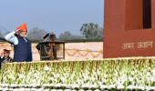 PM pays homage at National War Memorial on R-Day