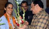 Badminton ace Saina Nehwal joins BJP, hails Modi