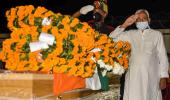 Bihar leaders pay tribute to Paswan at Patna airport