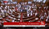 MPs tear papers, jostle with security staff in RS