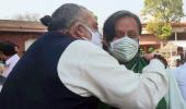 Photo of the day: OMG, is Shashi Tharoor being kissed?