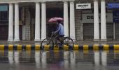 IMD issues 'very heavy' rain alert for Delhi