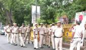 Police barricades Cong hq, party says 'under siege'