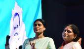 Jagan's mother quits YSR Congress to go with daughter