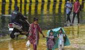 IMD forecasts heavy rains in Mumbai, Thane