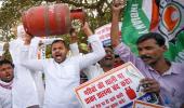 Garland LPG, ring bells: Cong campaign on inflation