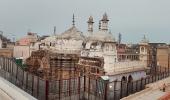 'Aurangzeb ordered protection of Varanasi temples too'