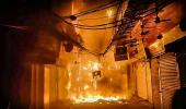 100 shops gutted in huge fire in Delhi's Chandni Chowk