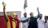 Tharoor releases manifesto, says won't opt out of race