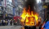 BJP march turns violent, Kolkata, Howrah turn warzone