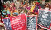 Clarify stand on Bhopal gas tragedy, SC tells Centre