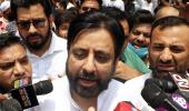 AAP leader Amanatullah's aide held under Arms Act