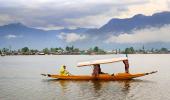 Beautiful Dal Lake In The Rain