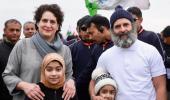 Priyanka, Mehbooba join Rahul's yatra in Kashmir