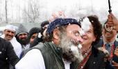 Yatra over, Rahul, Priyanka indulge in snow fight