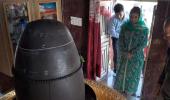 SEE: Mehbooba offers prayers at Navagraha temple