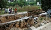 Quake kills 12, injures 250 in Pakistan, Afghanistan