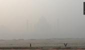 The Taj Mahal vanishes!