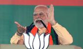 Mahagyani, moorkhon ke sardar: Modi's dig at Rahul