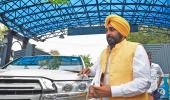 Treated like...: Bhagwant Mann meets Kejriwal in Tihar