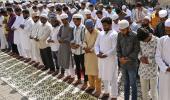 Outsiders barred after namaaz row at Varanasi college escalates