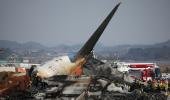 179 killed in South Korean plane crash; 2 rescued