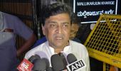 Ex-Maha CM Ashok Chavan quits Cong, may join BJP