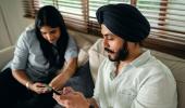 881 Million Indians Are Phone Addicts!