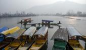 A Shikhara Ride On Frozen Dal Lake