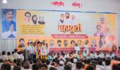 Gopinath Munde's photo missing from Mahayuti rally