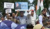 Cong holds protest against ED action Sonia, Rahul in National Herald Case